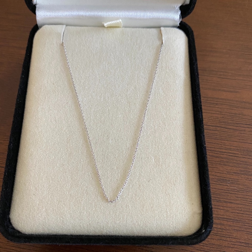 20 cm long, 14k white gold chain